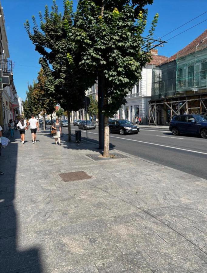 Ndl Downtown Cluj-Napoca Exterior photo